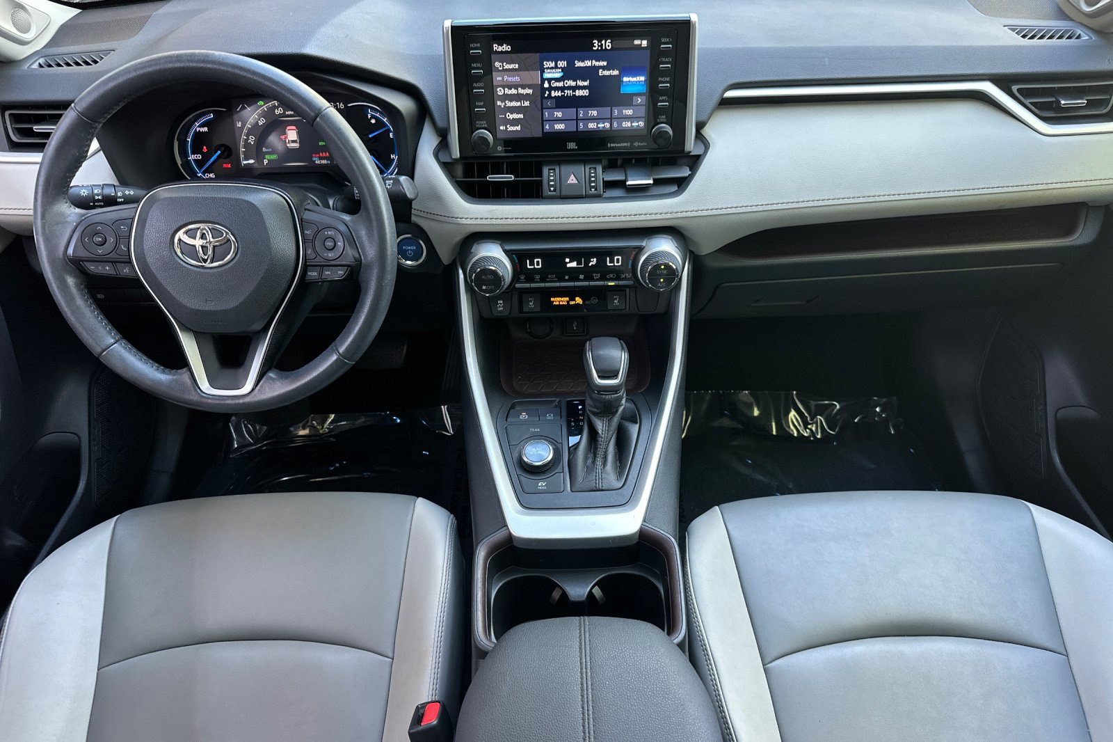 Used 2021 Toyota RAV4 Limited w/ Carpet Mat Package (TMS) AWD/4WD image 16