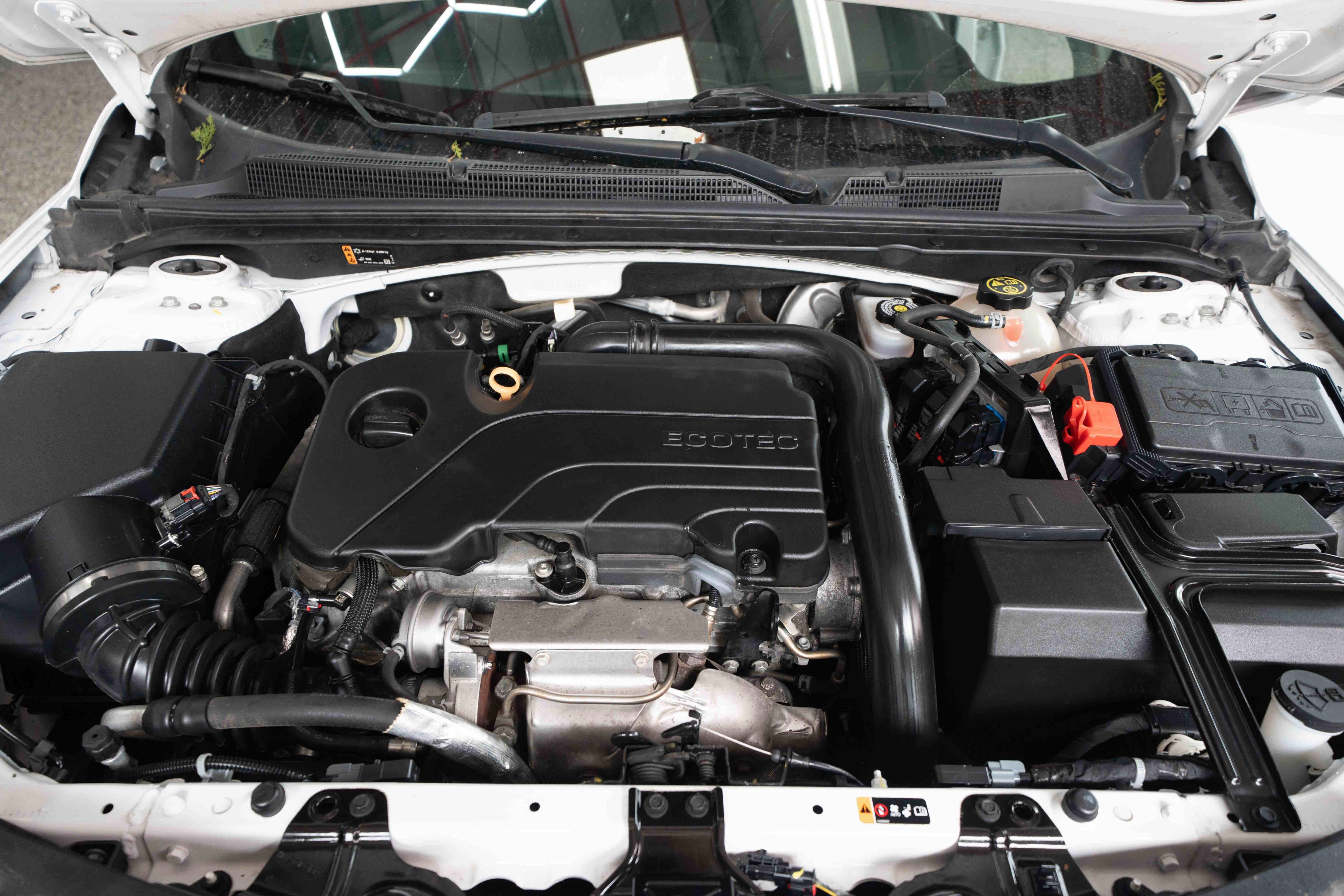 Used 2020 Chevrolet Malibu LS FWD image 30