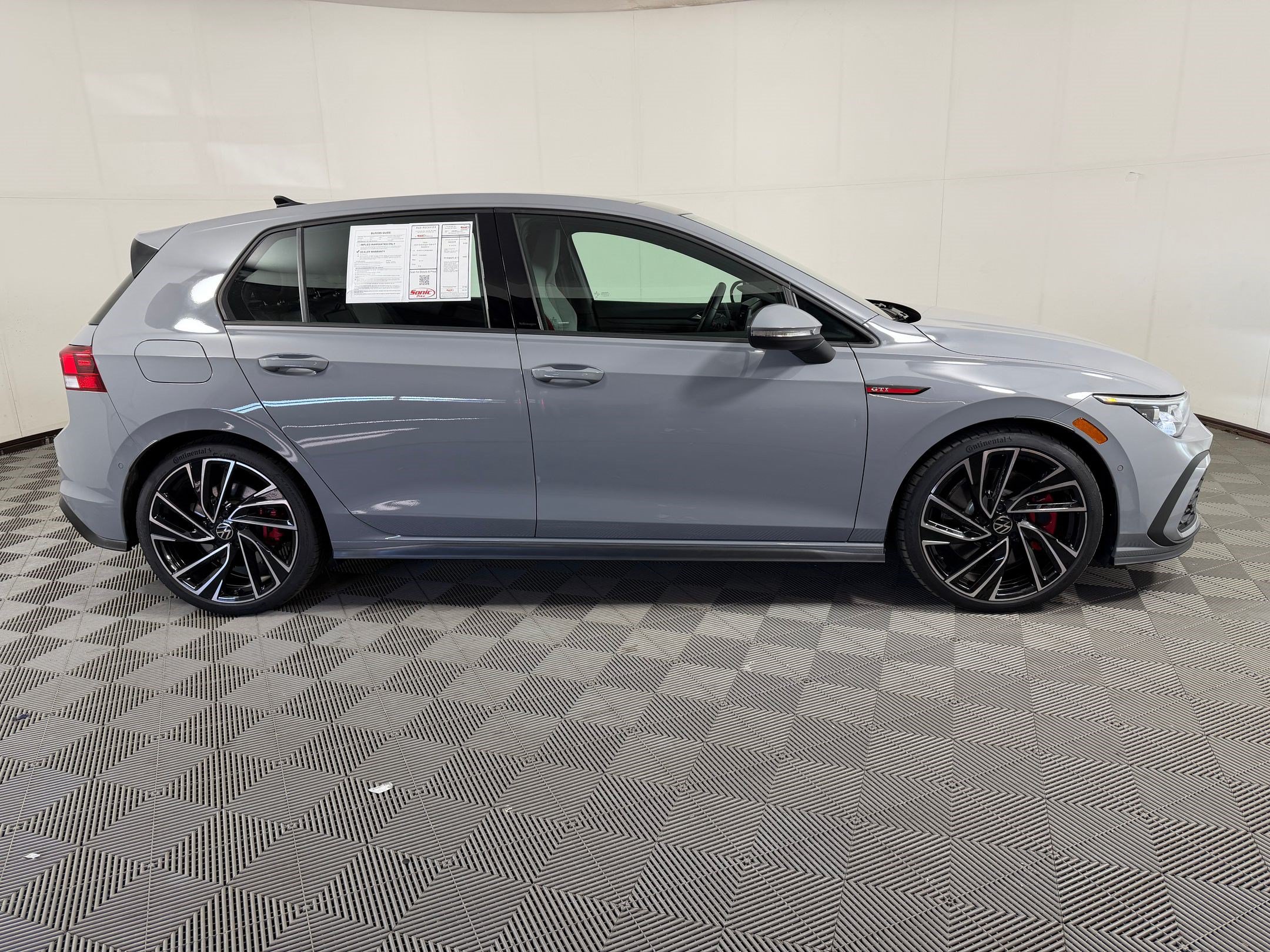 Used 2024 Volkswagen GTI Autobahn FWD image 8