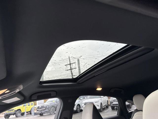 Certified 2025 INFINITI QX55 Luxe w/ Cargo Package image 12