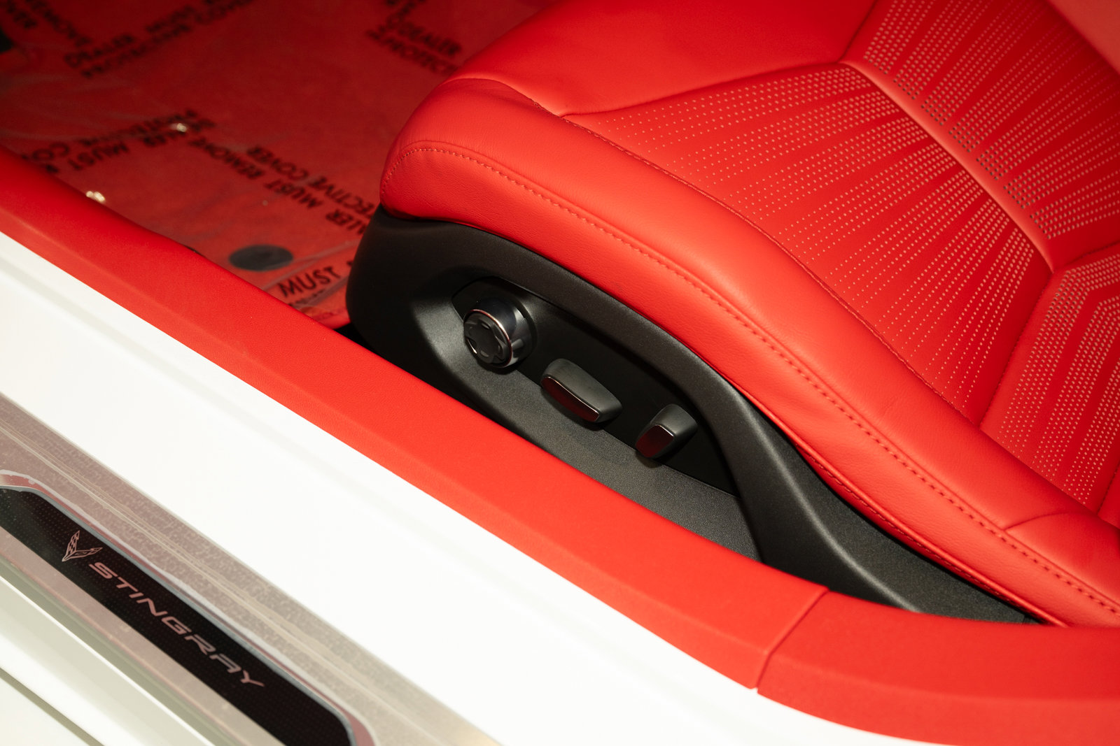 New 2026 Chevrolet Corvette Stingray Premium Cpe w/ Z51 Performance Package image 22