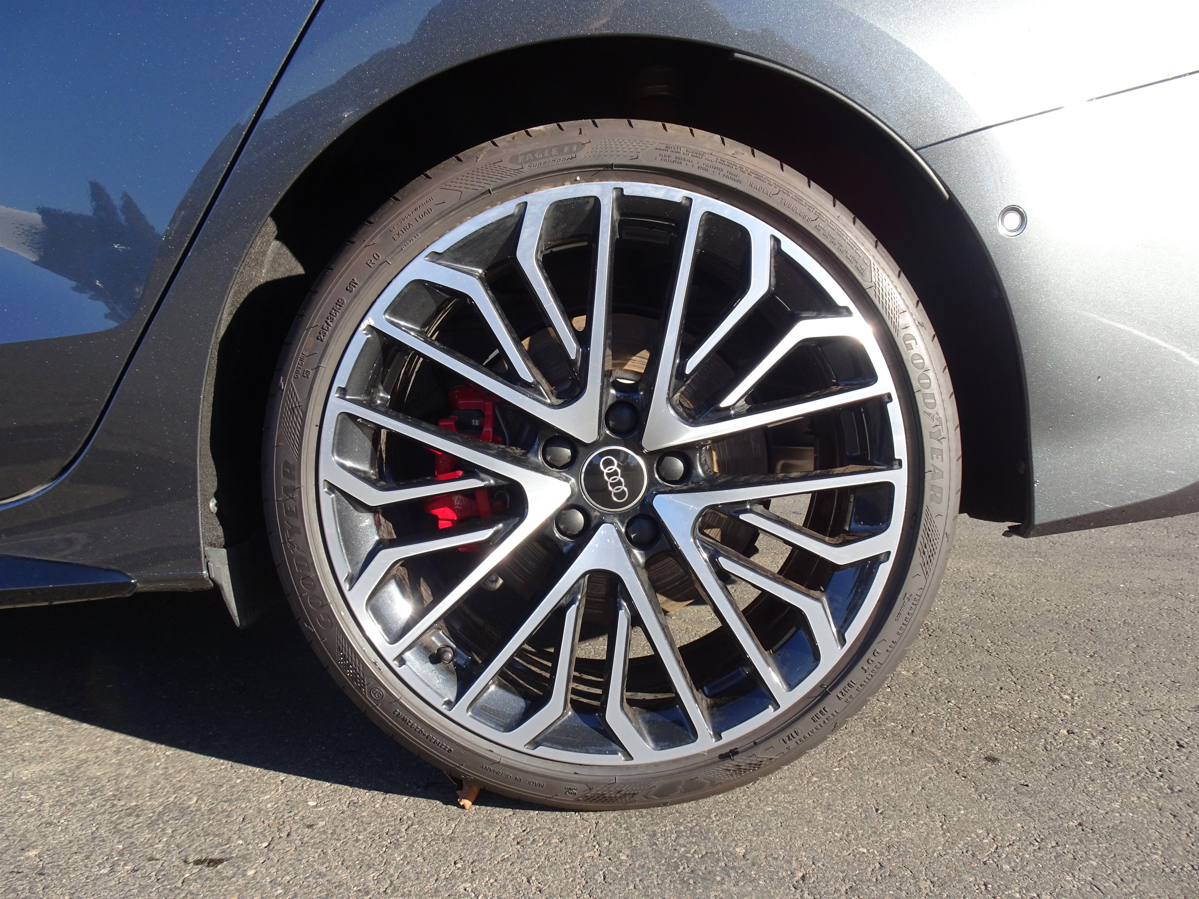 Certified 2025 Audi S3 Prestige w/ Prestige Package AWD/4WD image 7