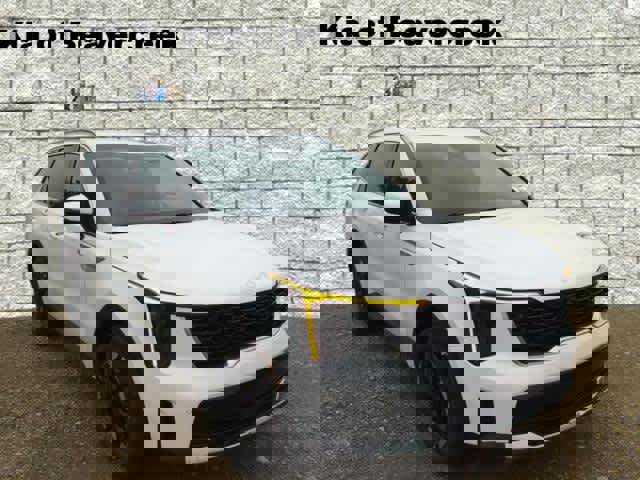 Used 2025 Kia Sorento S FWD image 1