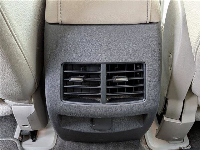 Used 2013 Ford Edge SEL image 17