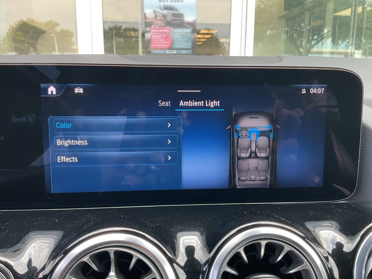Used 2025 Mercedes-Benz GLA 250 image 30