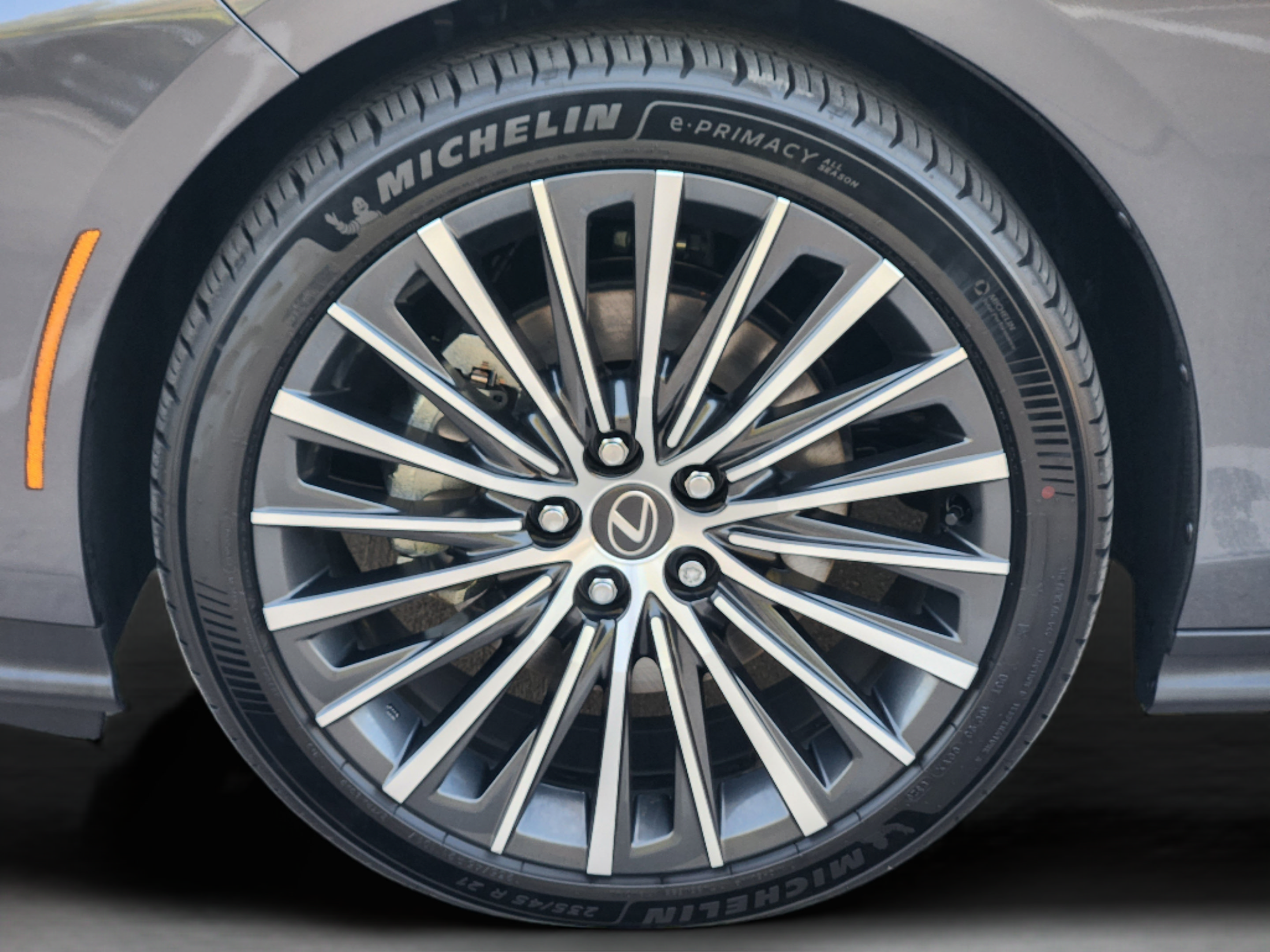 New 2026 Lexus ES 350e FWD image 6