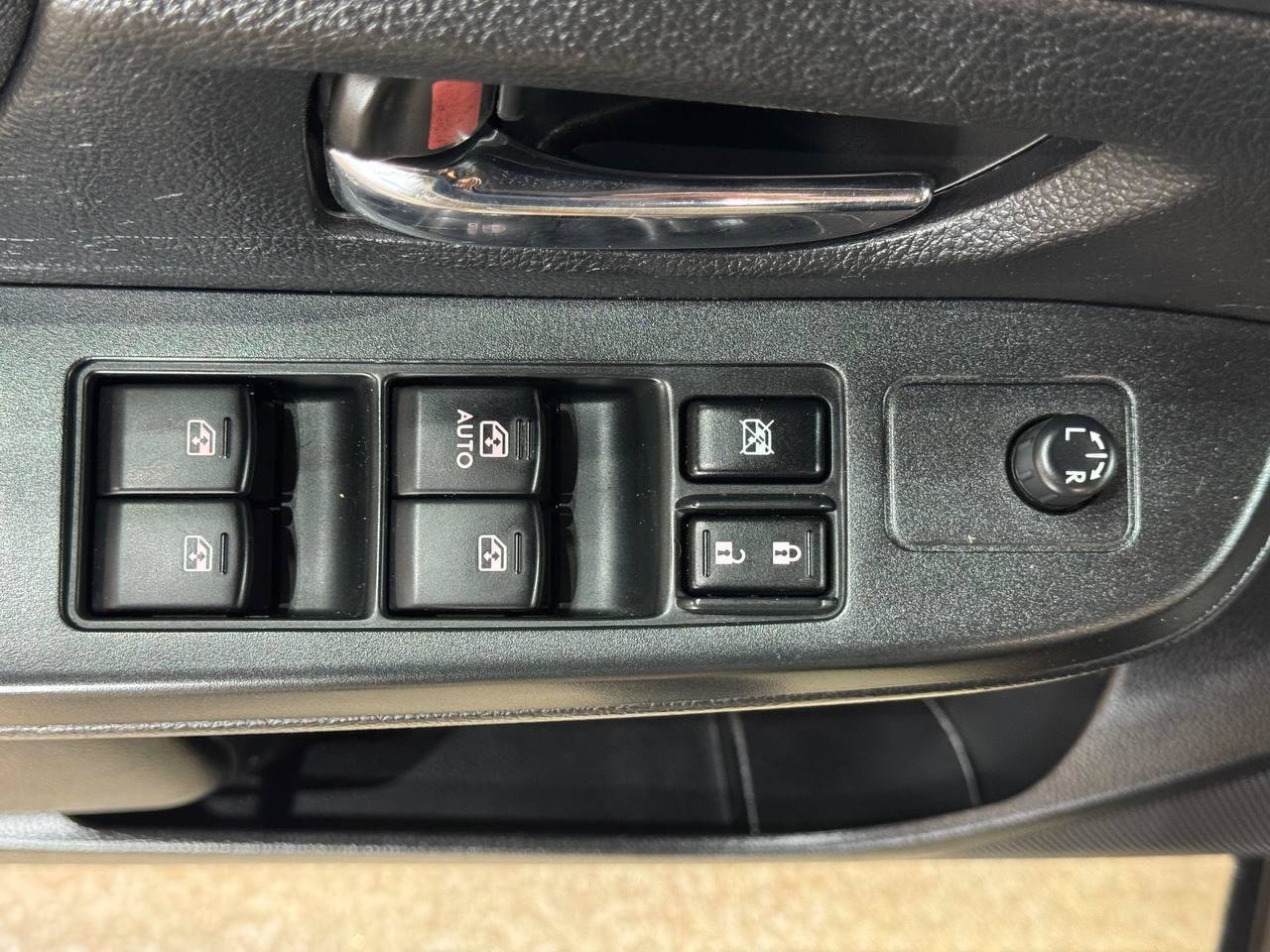 Used 2015 Subaru WRX AWD/4WD image 18