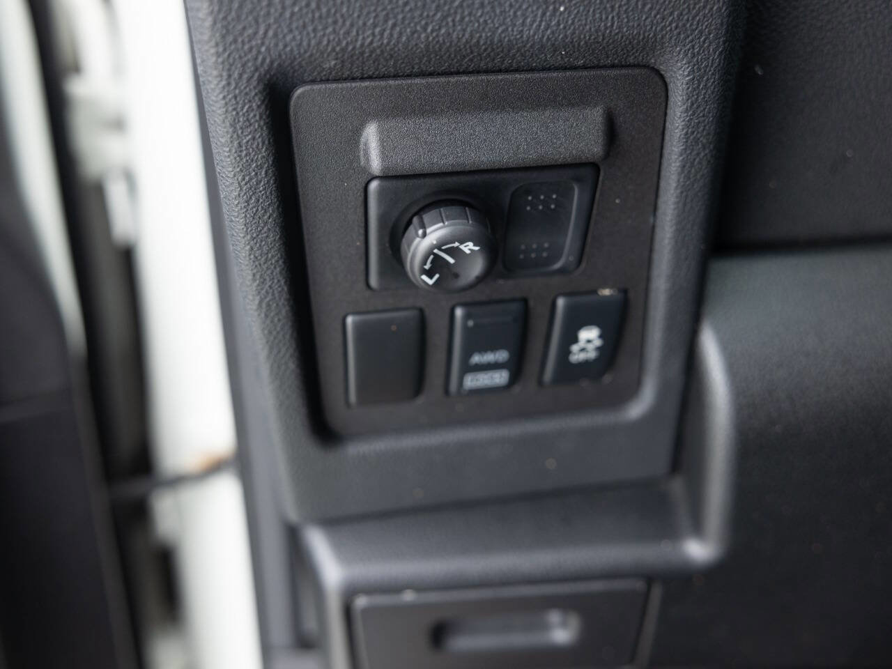 Used 2013 Nissan Rogue S w/ Special Edition Pkg image 35