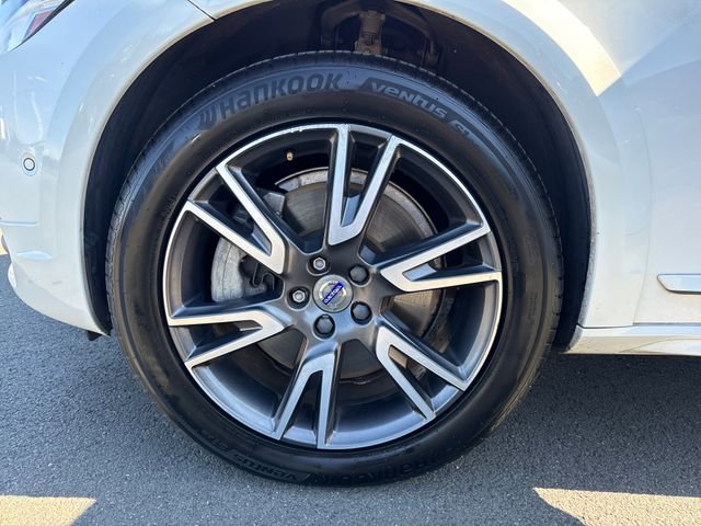 Used 2018 Volvo V90 T6 Cross Country w/ Convenience Package image 27