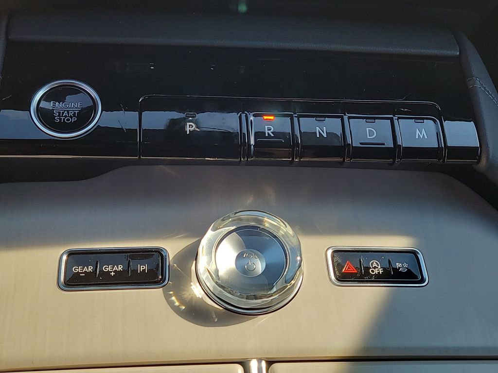 New 2025 Lincoln Navigator Reserve w/ Jet Appearance Package image 28