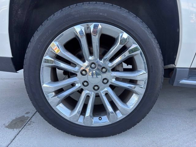 Used 2015 Cadillac Escalade ESV Luxury AWD/4WD image 19