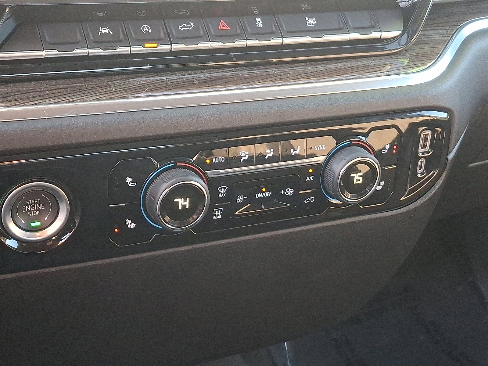 Used 2024 Chevrolet Silverado 1500 RST w/ LPO, Dark Essentials Package image 15