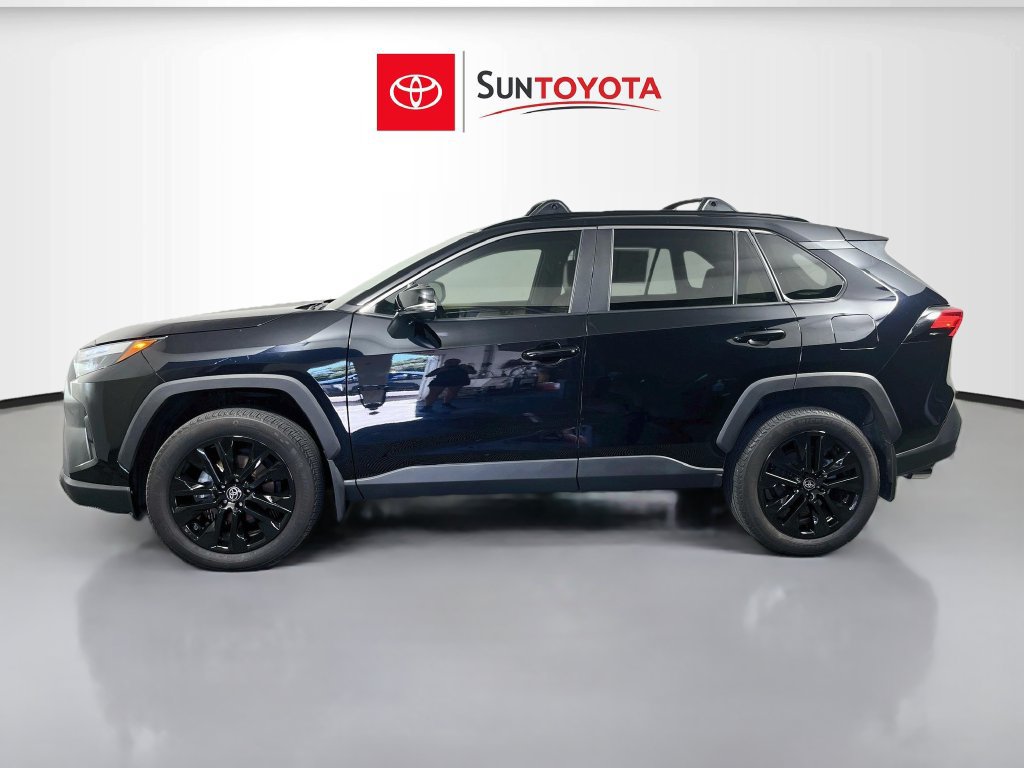 Used 2025 Toyota RAV4 XLE Premium FWD image 6