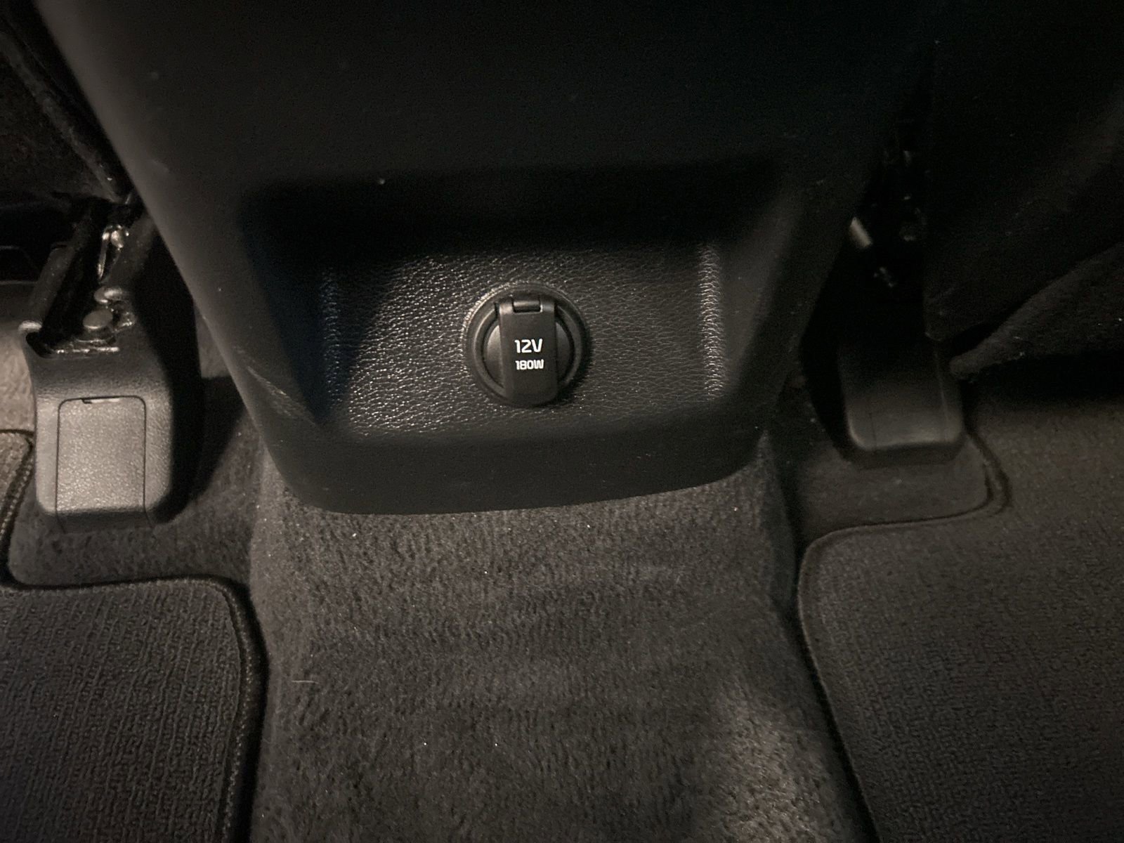 Used 2022 Kia Telluride EX image 18