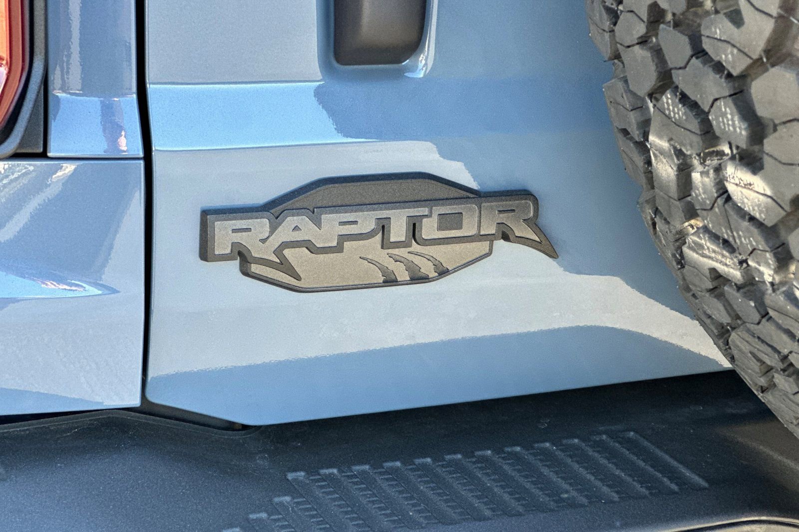 New 2025 Ford Bronco Raptor image 27