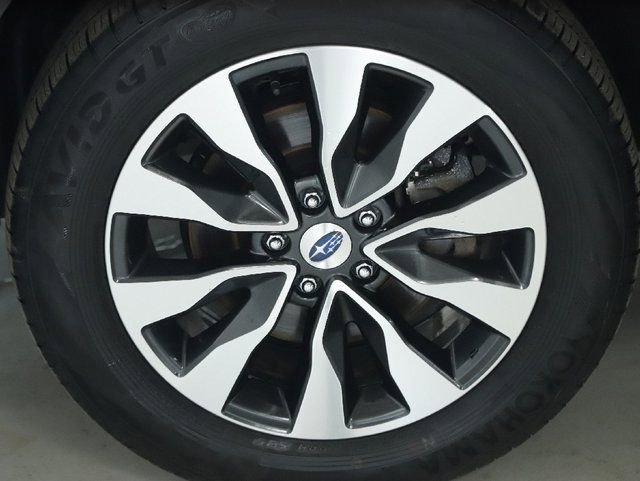 Certified 2023 Subaru Outback Limited XT image 37