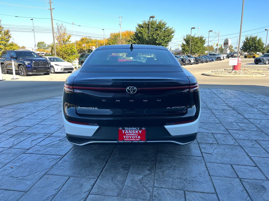 New 2026 Toyota Crown Platinum image 4