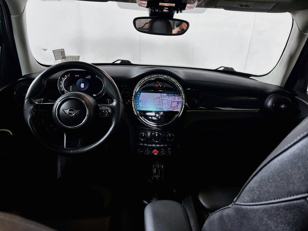 Used 2024 MINI Cooper S FWD image 12