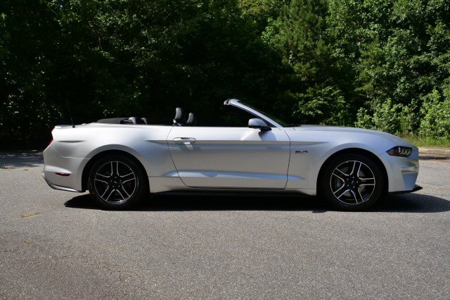 Used 2018 Ford Mustang GT Premium RWD image 39
