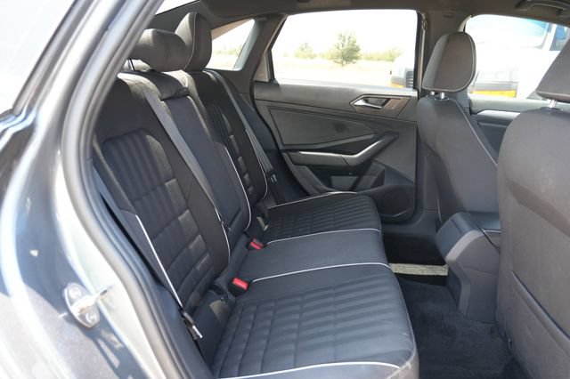 Used 2024 Volkswagen Jetta Sport FWD image 23