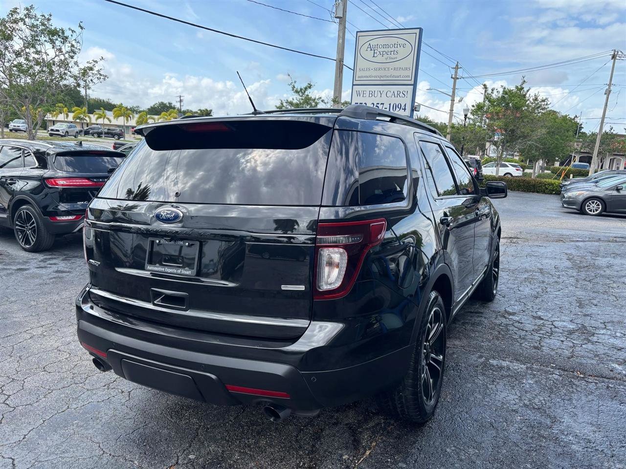 Used 2015 Ford Explorer Sport w/ Equipment Group 401A image 5