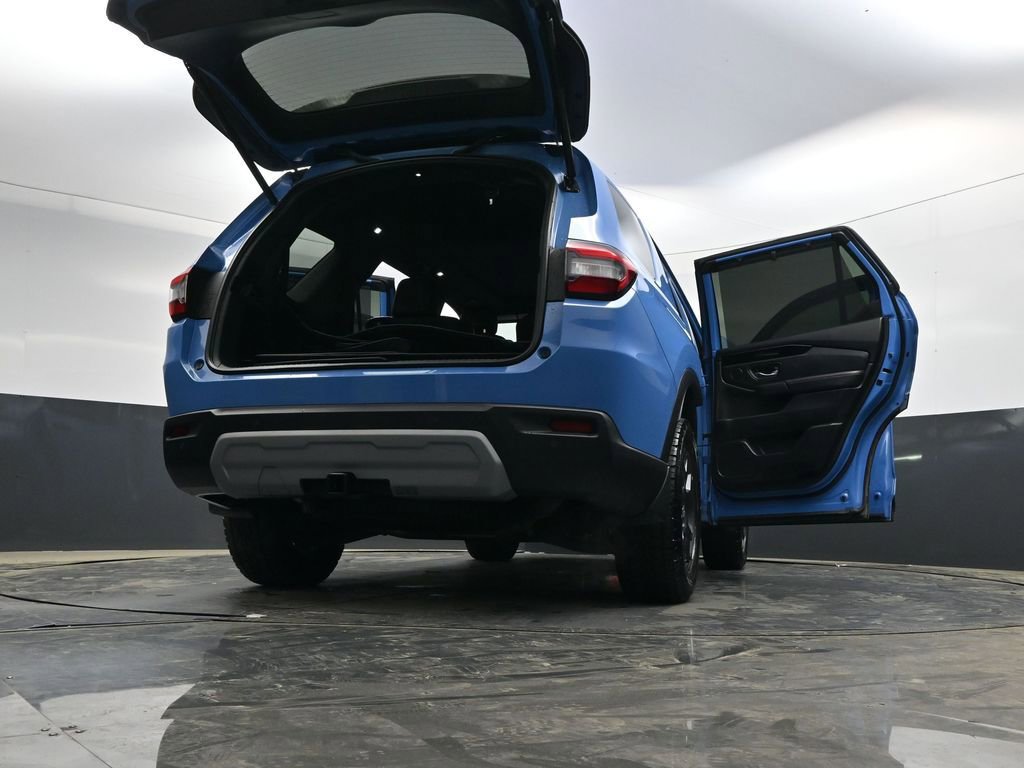 Used 2025 Honda Pilot TrailSport image 38