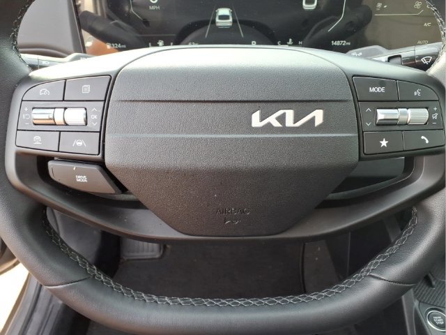 Used 2025 Kia K4 EX FWD image 14