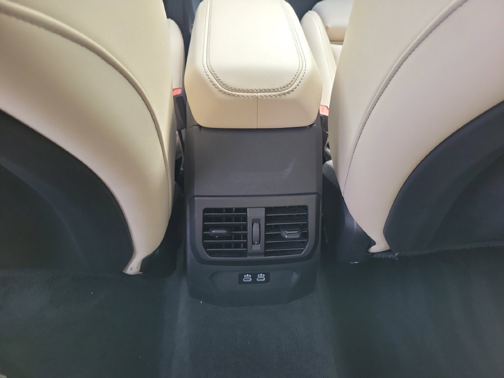 Used 2025 BMW 228i xDrive AWD/4WD image 17