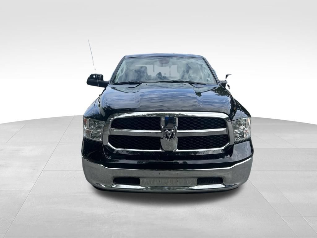 Used 2023 RAM 1500 Classic SLT w/ Trailer & Traction Group AWD/4WD image 9