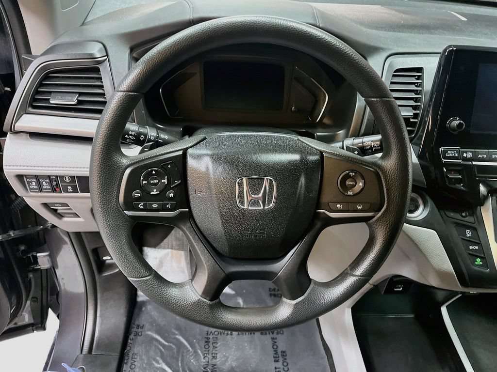 Used 2023 Honda Odyssey EX image 11