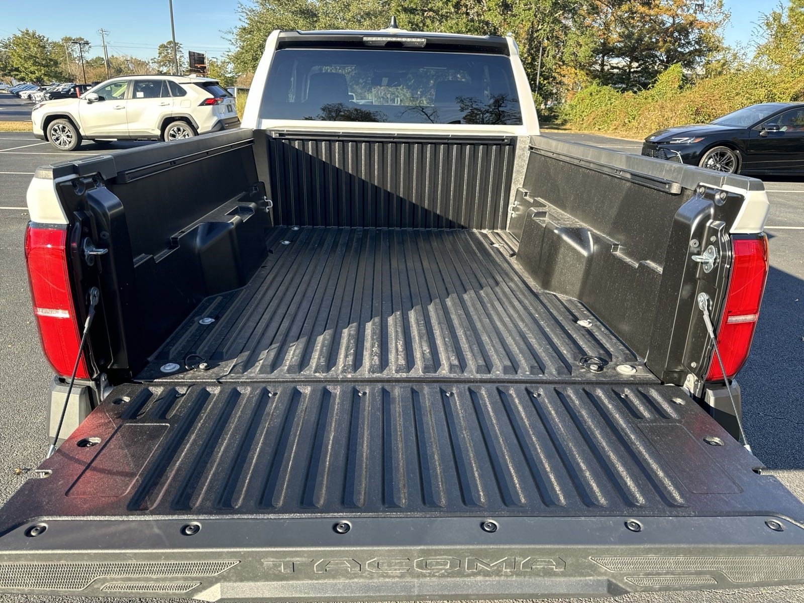 New 2024 Toyota Tacoma SR AWD/4WD image 34