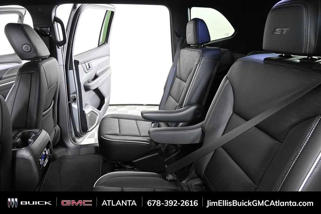 New 2026 Buick Enclave Sport Touring image 21