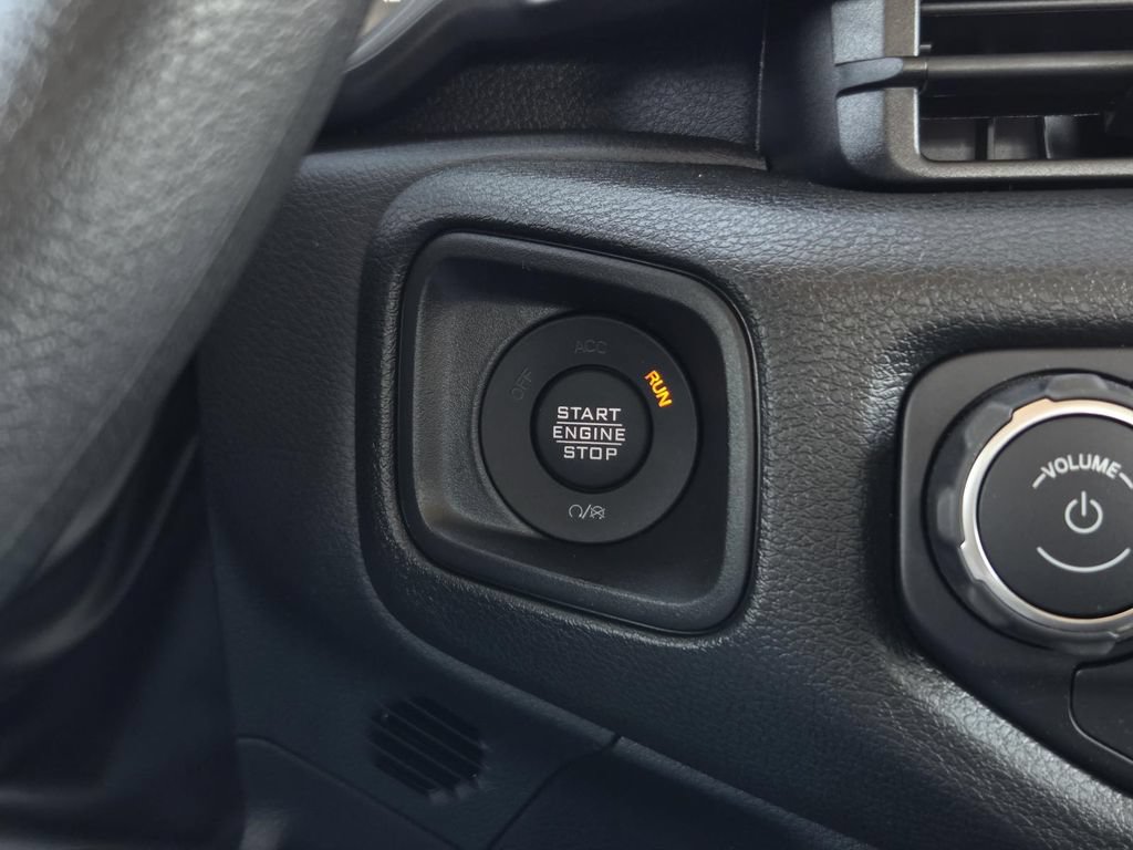 New 2026 Jeep Gladiator Sport AWD/4WD image 15