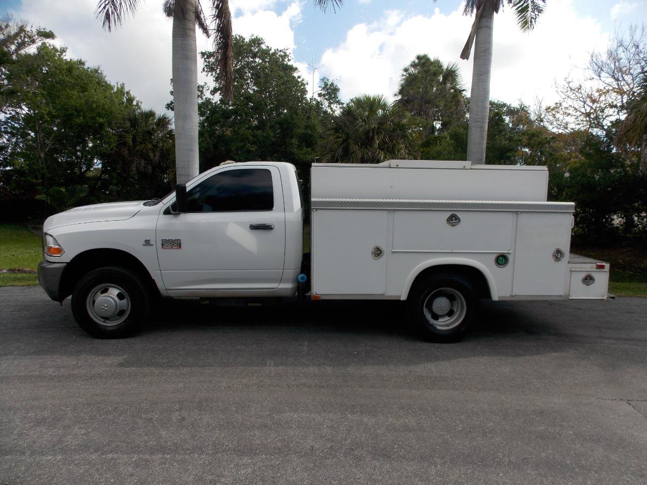Used 2011 RAM 3500 ST RWD image 11