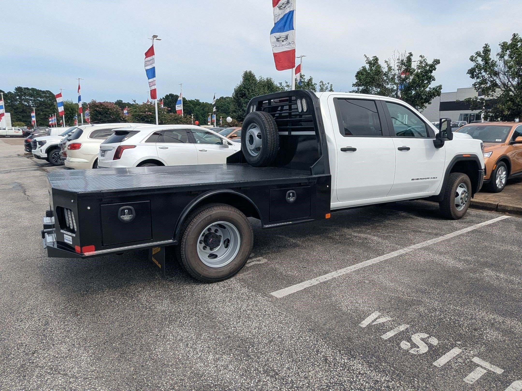 New 2026 GMC Sierra 3500 Pro w/ Convenience Package AWD/4WD image 5