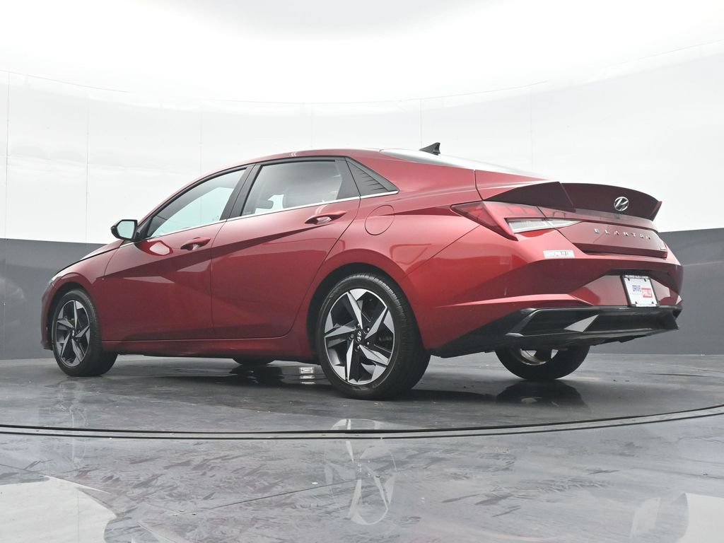 Used 2023 Hyundai Elantra Limited FWD image 29
