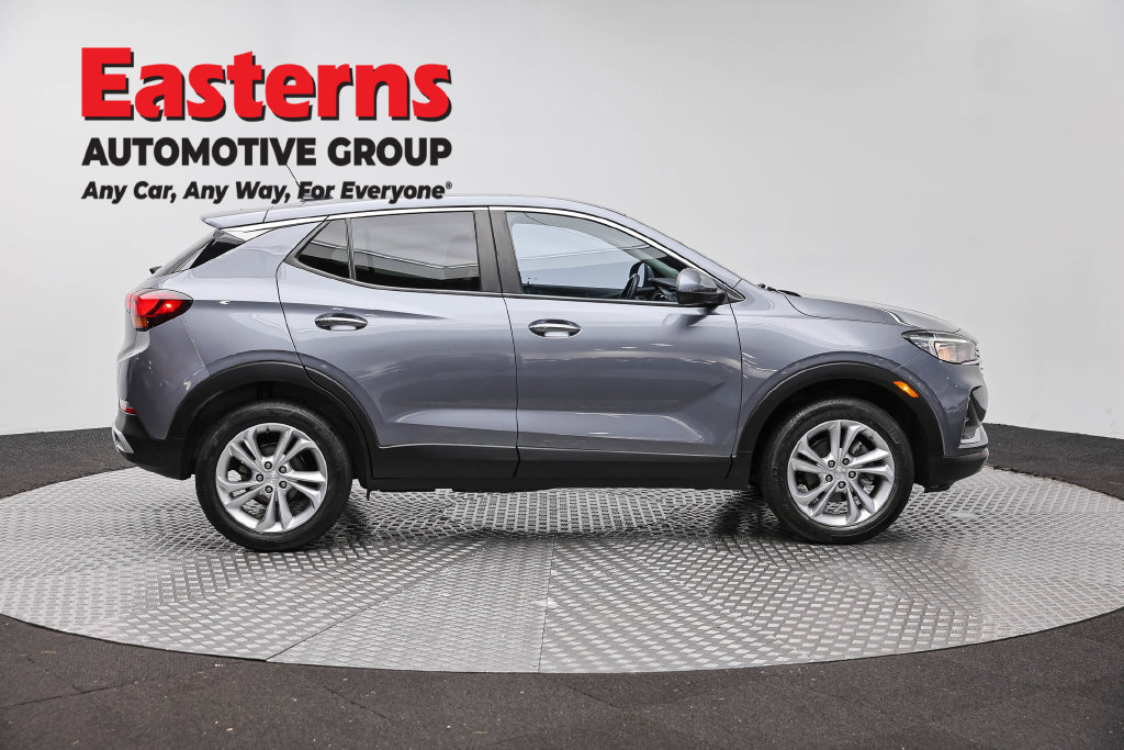 Used 2022 Buick Encore GX Preferred w/ Cold Weather Comfort Package AWD/4WD image 5
