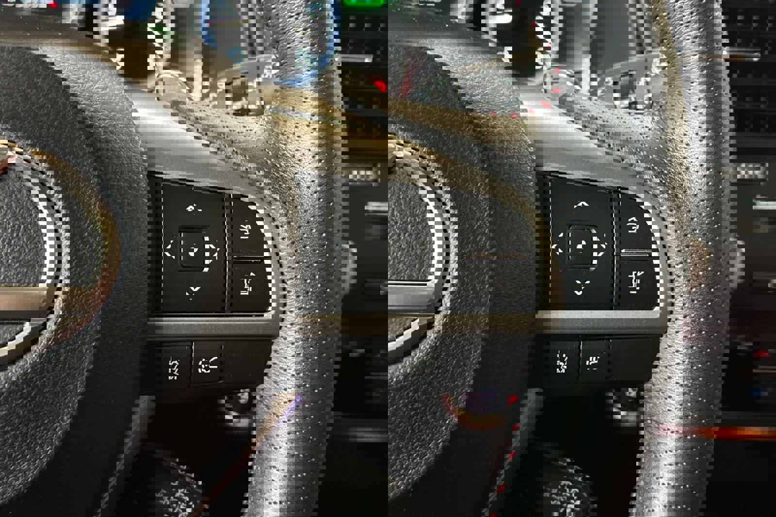 Certified 2022 Lexus RX 450h F Sport w/ Cold Area Package (CK) image 28