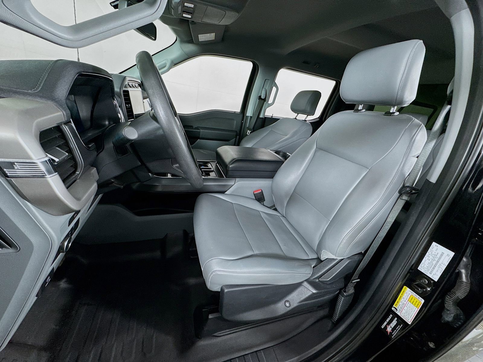 Used 2022 Ford F150 Lightning Pro w/ Max Trailer Tow Package image 12