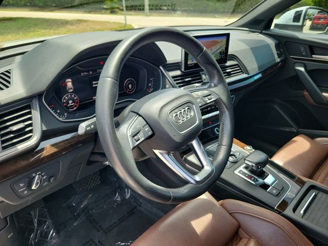 Used 2019 Audi Q5 2.0T Premium Plus w/ Premium Plus Package AWD/4WD image 17