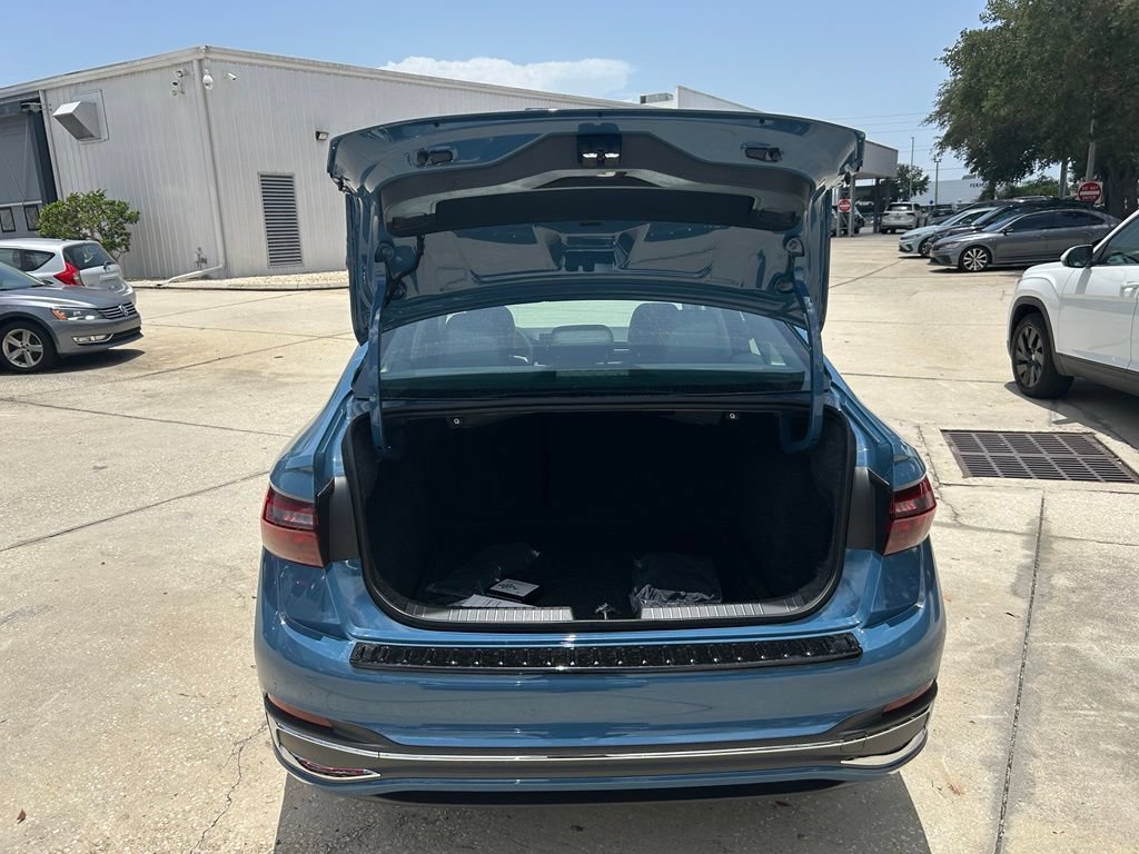 New 2026 Volkswagen Jetta SEL FWD image 35