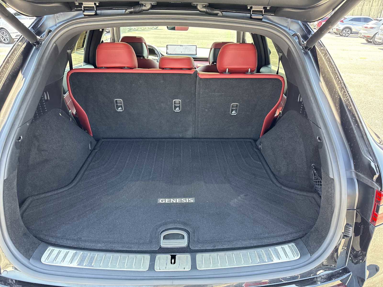 Used 2024 Genesis GV70 3.5T Sport image 33