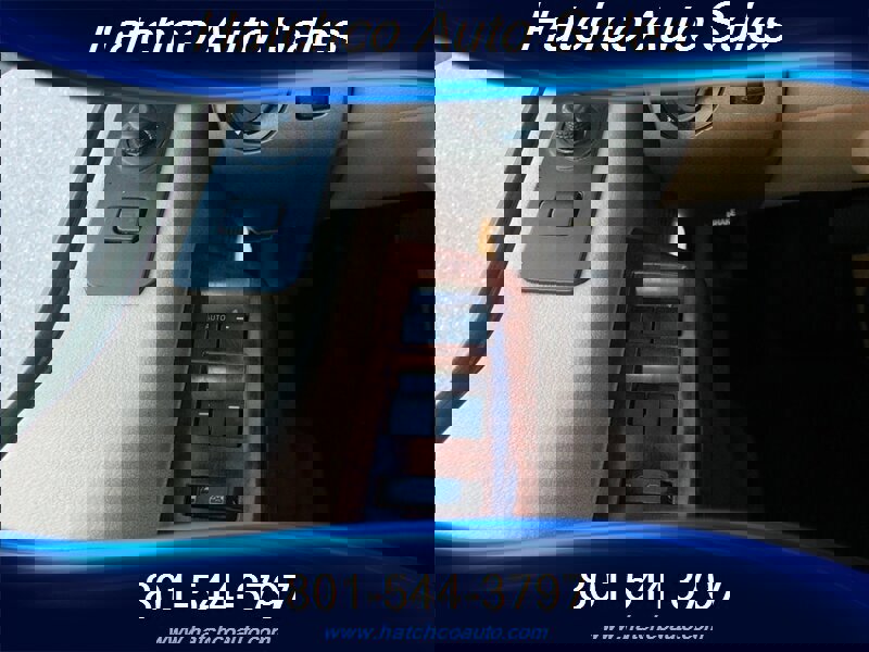 Used 2012 Ford F350 King Ranch w/ King Ranch w/Chrome Pkg image 17