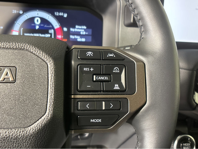 Used 2025 Toyota Land Cruiser image 27