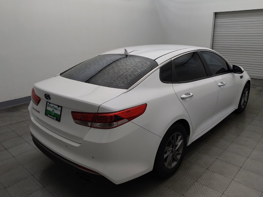 Used 2018 Kia Optima LX w/ Convenience Package FWD image 9