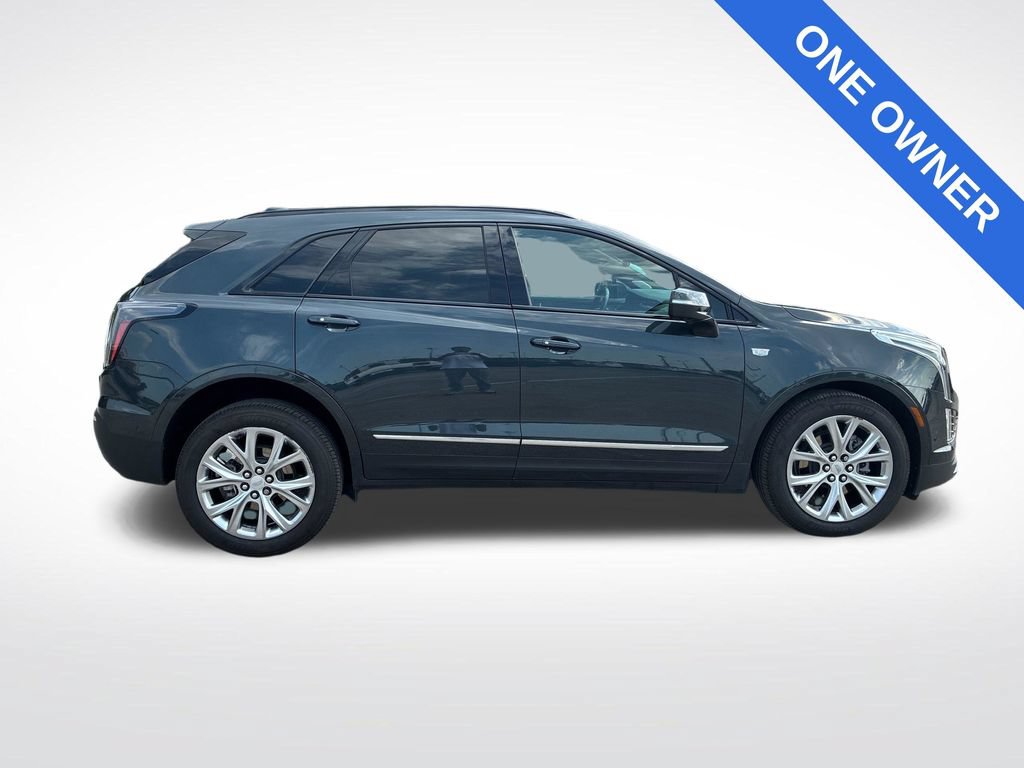 Used 2021 Cadillac XT5 Sportv AWD/4WD image 2