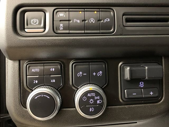 Used 2021 GMC Yukon SLT w/ SLT Luxury Plus Package image 21