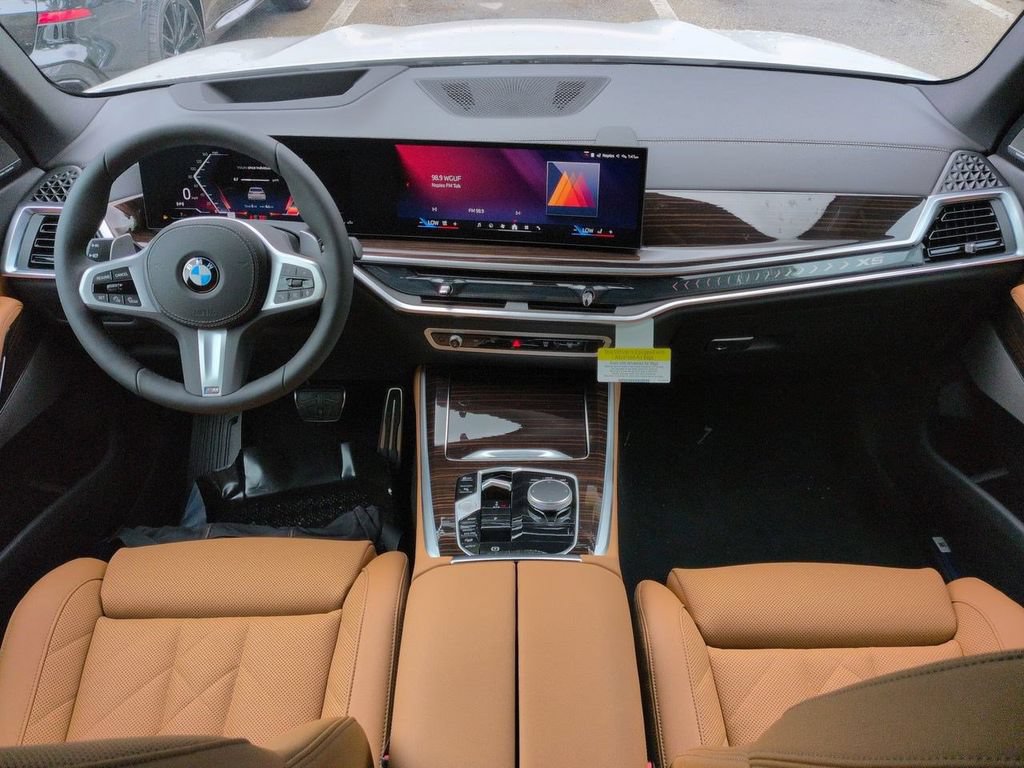 New 2026 BMW X5 xDrive40i w/ M Sport Package AWD/4WD image 15