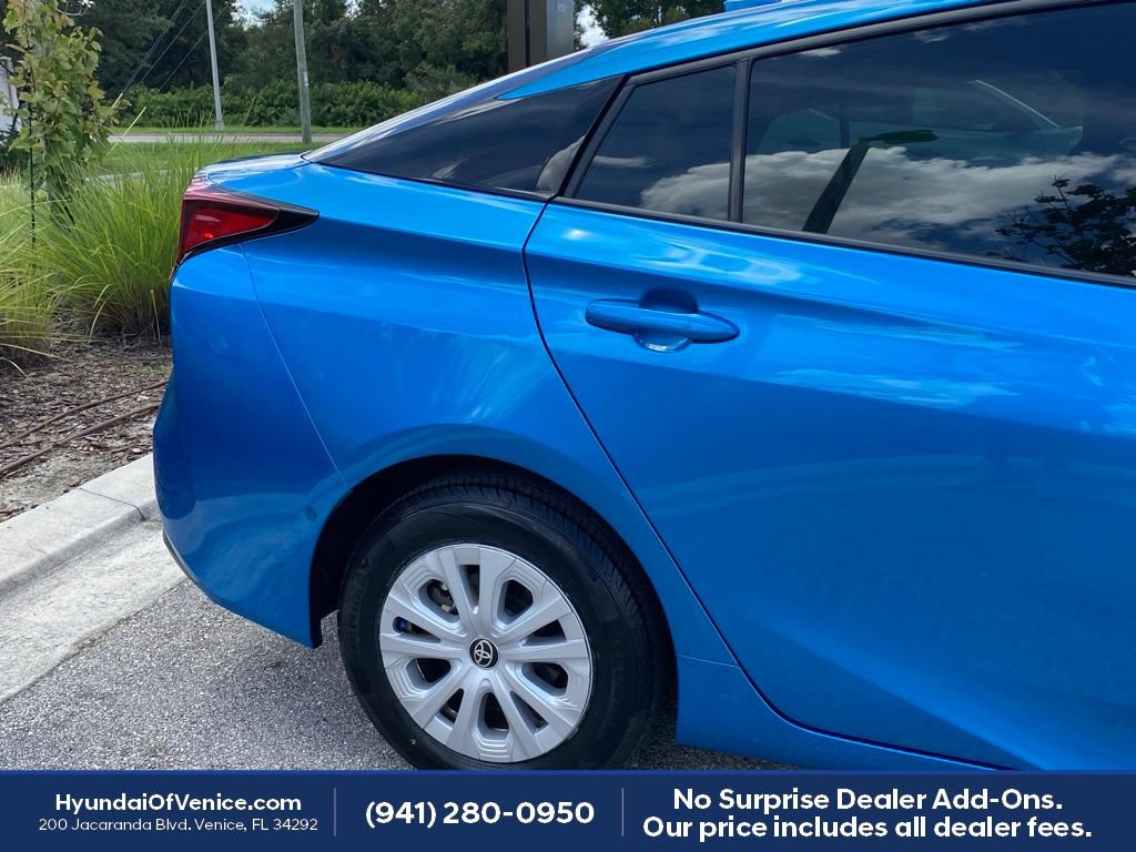 Used 2022 Toyota Prius LE FWD image 59