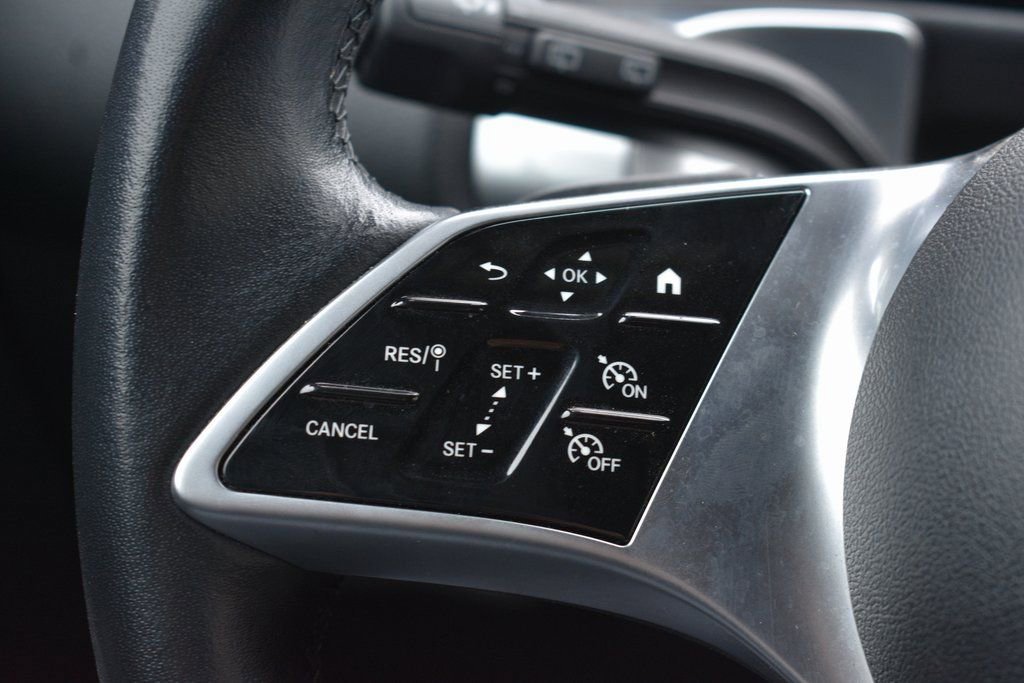 Used 2024 Mercedes-Benz GLB 250 image 15